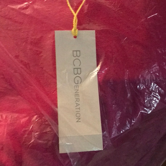 BCBG Pink asymmetrical bodycon skirt - Picture 2 of 2